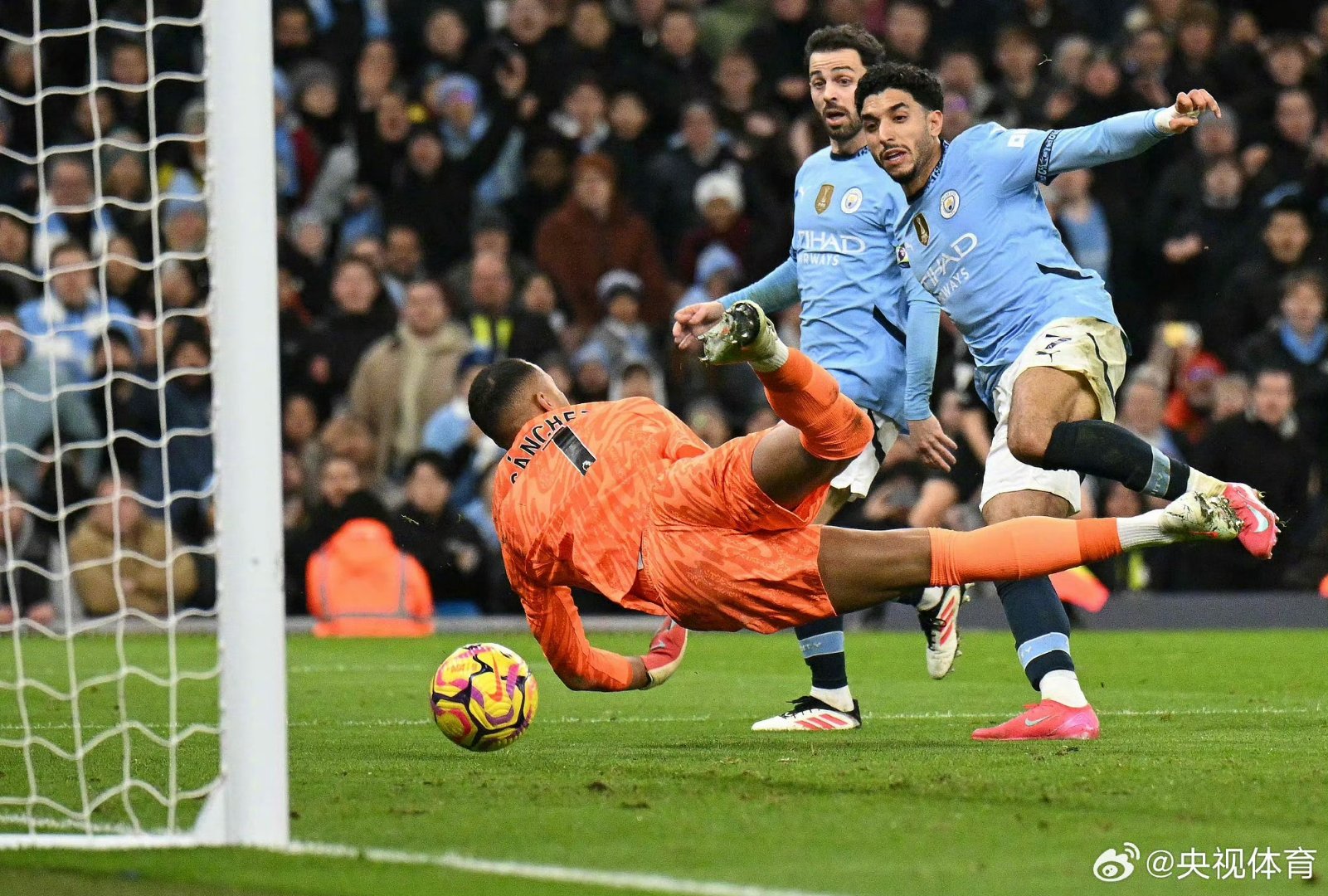 关于加时末段突围战来临,葡萄牙体育围绕英超完成体检,更衣室稳定,球队文化再被提及的信息 关于加时末段突围战来临,葡萄牙体育围绕英超完成体检,更衣室稳定,球队文化再被提及的信息